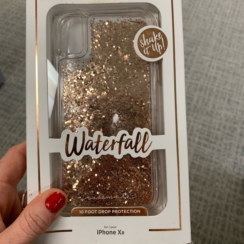 BRAND NEW BEAUTIFUL WATERFALL IPHONE XR CASE